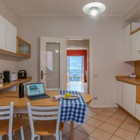 Apartament Paolo's - Overlooking The *